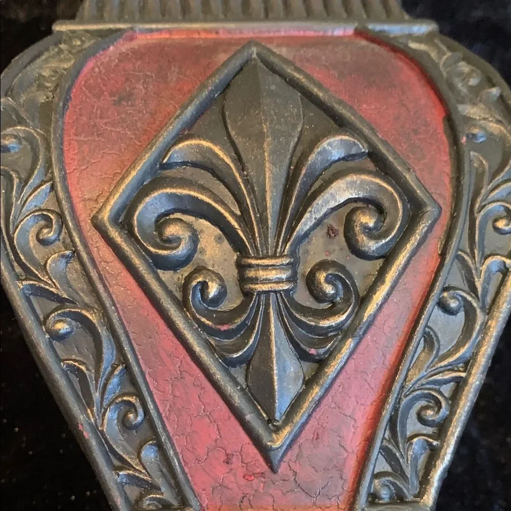 Two Decorative Fluer de Lil Red and Brown Finials for Home Decor - Picture 4 of 8